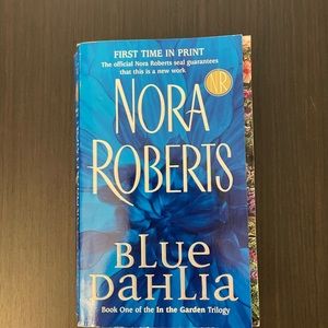 Nora Roberts Blue Dahlia